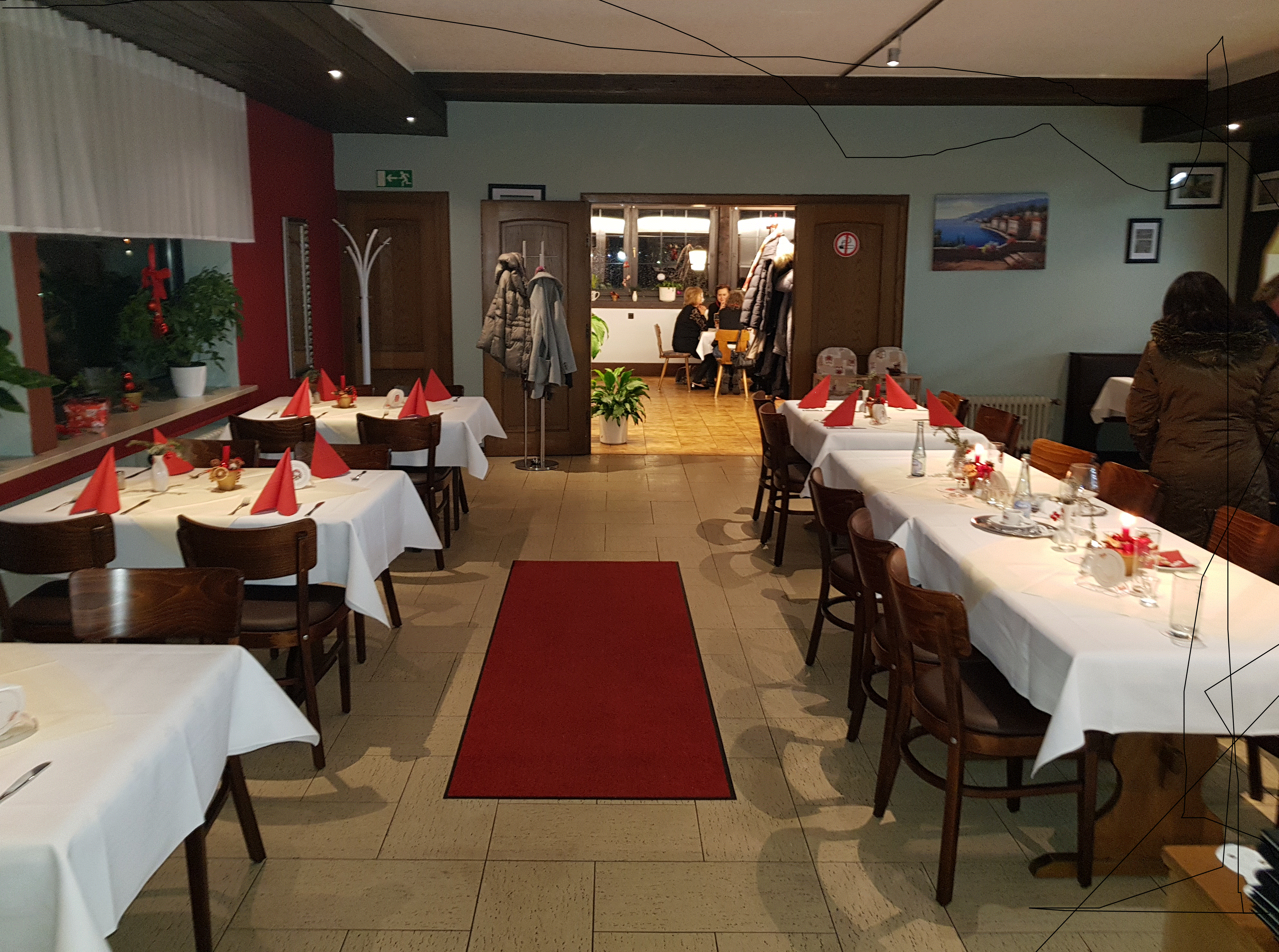 Restaurant mit Blick zum kleinem Saal